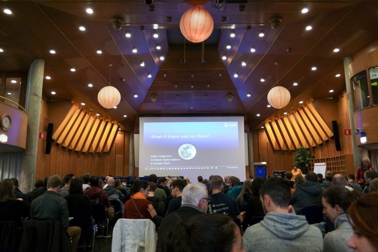 nominated-european-space-agency-open-day-2019_t20_gRxJn8